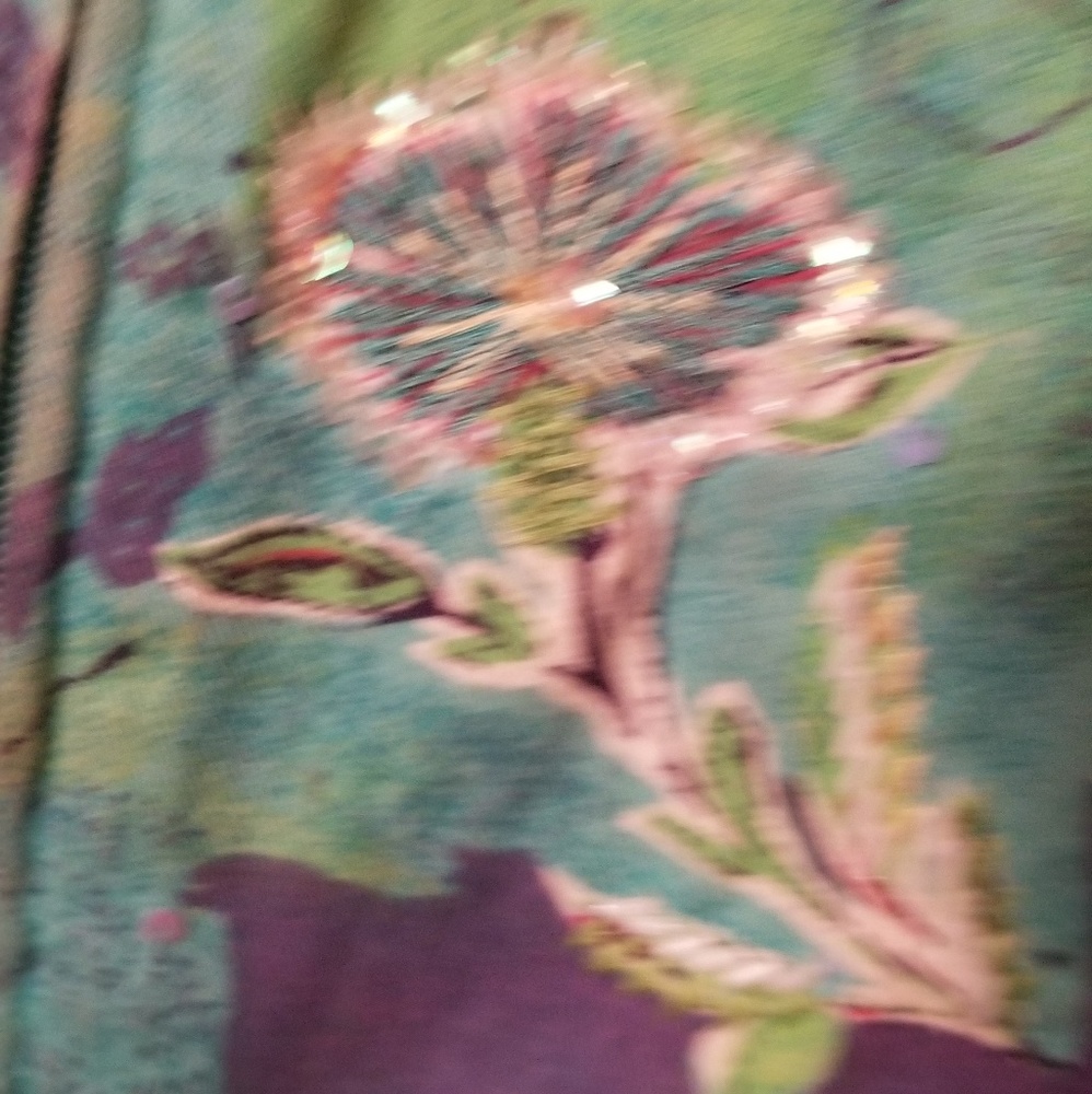 Beautiful jacket - Picture 4 of 4